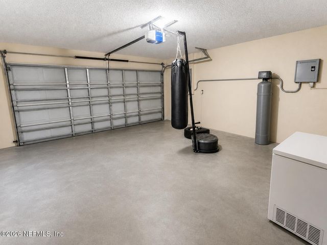 7249 OXFORDSHIRE Avenue, Jacksonville, FL 32219