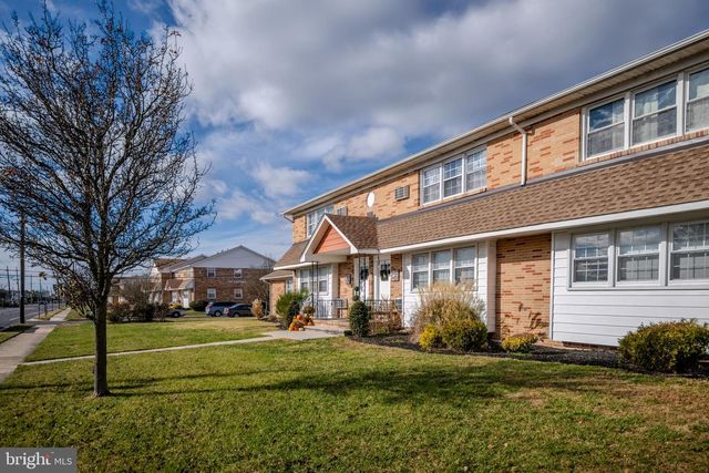 5523 WELLINGTON AVE, Ventnor City, NJ 08406