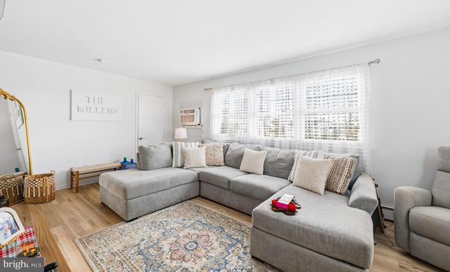 5523 WELLINGTON AVE, Ventnor City, NJ 08406