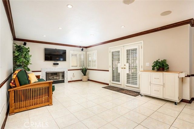 16511 Newland Street, Huntington Beach, CA 92647