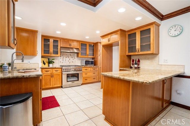 16511 Newland Street, Huntington Beach, CA 92647