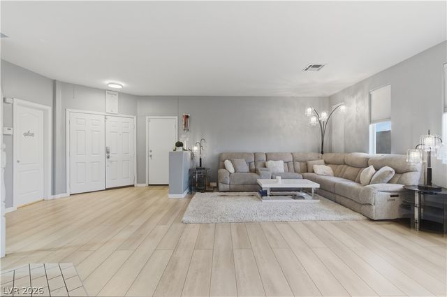 5446 Caprock Canyon Avenue, Las Vegas, NV 89139
