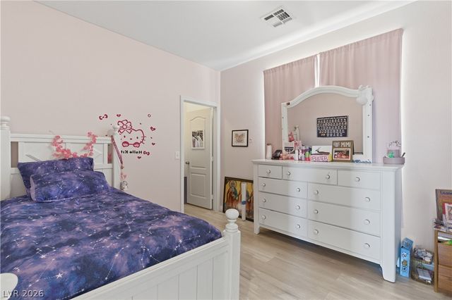 5446 Caprock Canyon Avenue, Las Vegas, NV 89139