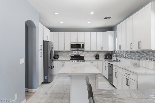 5446 Caprock Canyon Avenue, Las Vegas, NV 89139