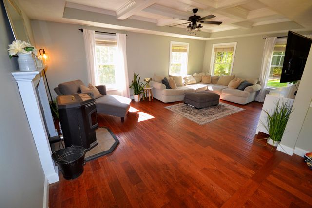 239 Abel Road, Rindge, NH 03461