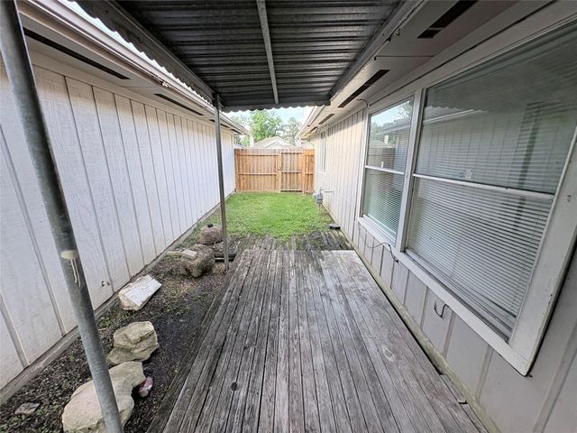 9231 Waving Fields Drive, Houston, TX 77064
