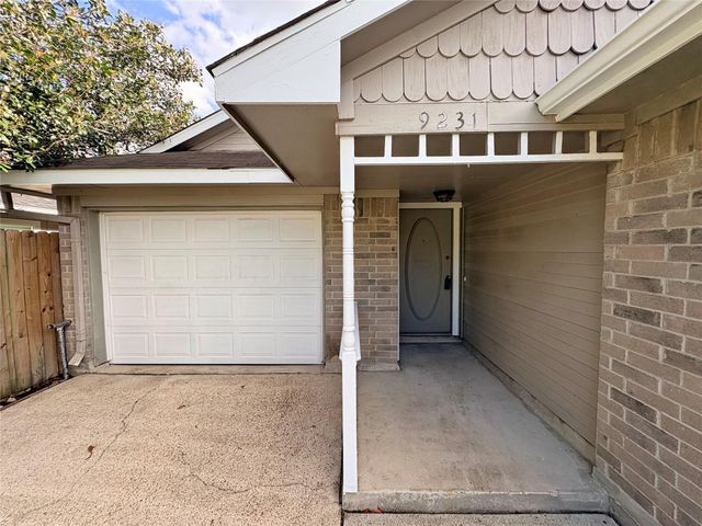 9231 Waving Fields Drive, Houston, TX 77064
