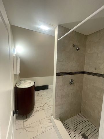 22 Mansfield 2, Boston, MA 02134