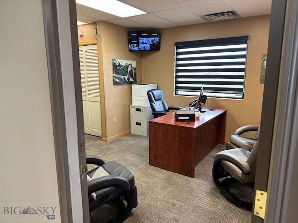 8810 Sundance Drive, Billings, MT 59101 photo 15