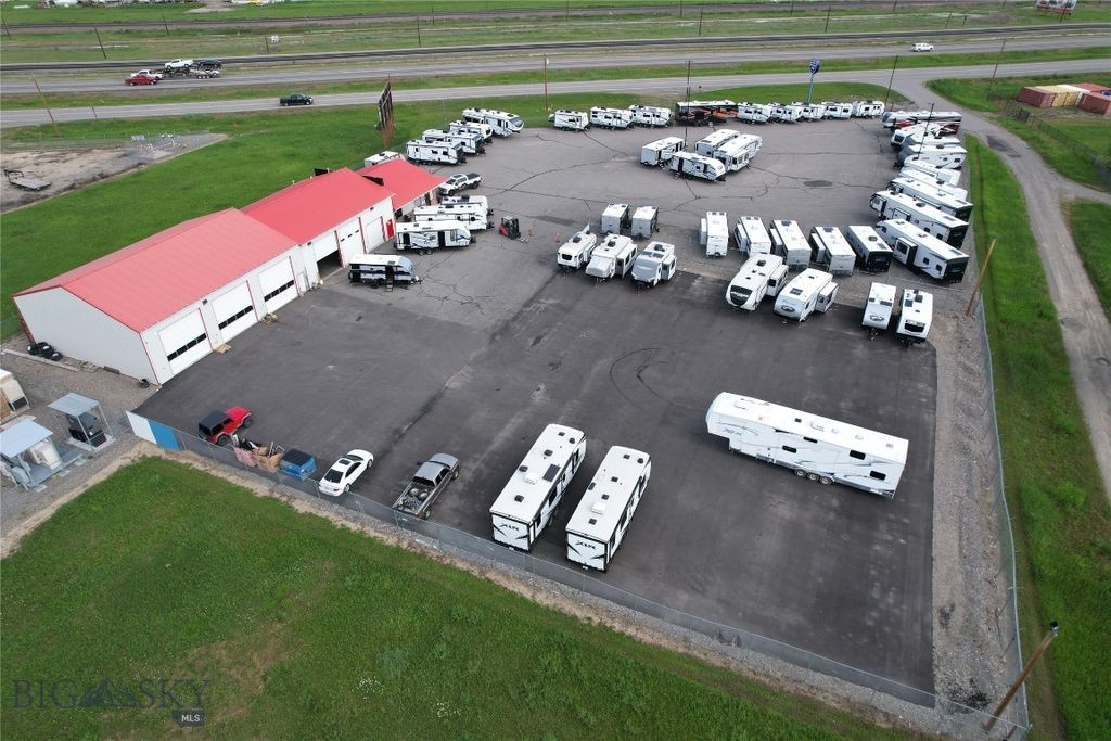 8810 Sundance Drive, Billings, MT 59101 photo 2