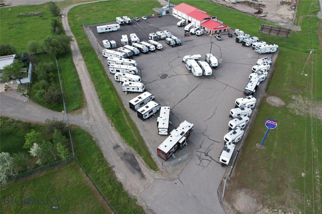 8810 Sundance Drive, Billings, MT 59101 photo 4