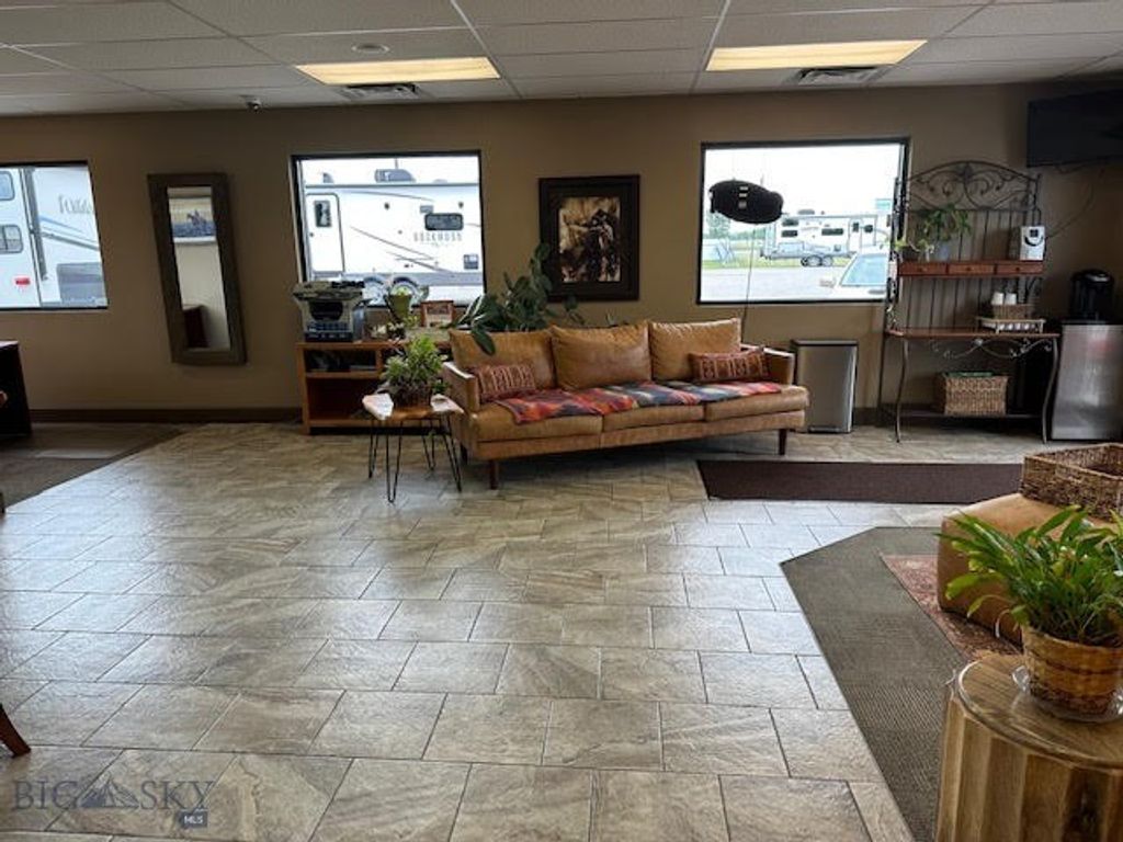 8810 Sundance Drive, Billings, MT 59101 photo 6