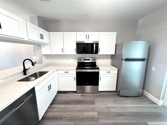 287 COUNTRYSIDE KEY BOULEVARD, Oldsmar, FL 34677