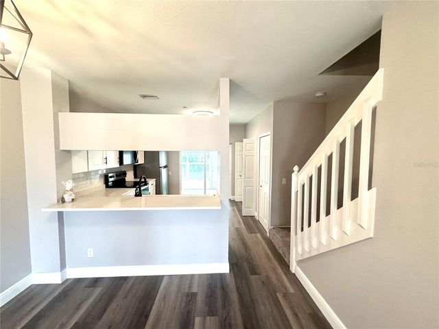 287 COUNTRYSIDE KEY BOULEVARD, Oldsmar, FL 34677