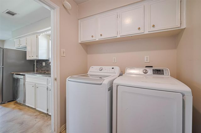 4031 Sherwood Street W, Houston, TX 77339