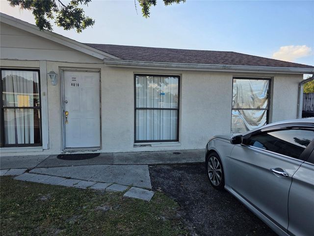 8810 COVERED BRIDGE COURT, Tampa, FL 33634