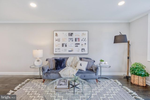 4003 AMES ST NE, Washington, DC 20019