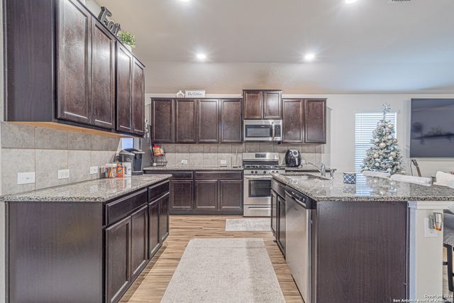 730 Pelican, San Antonio, TX 78221