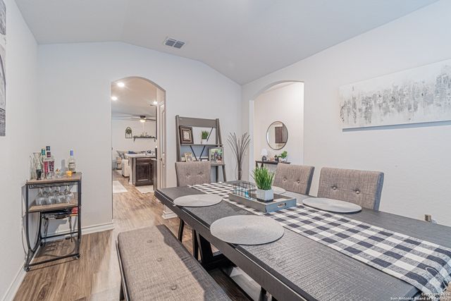 730 Pelican, San Antonio, TX 78221