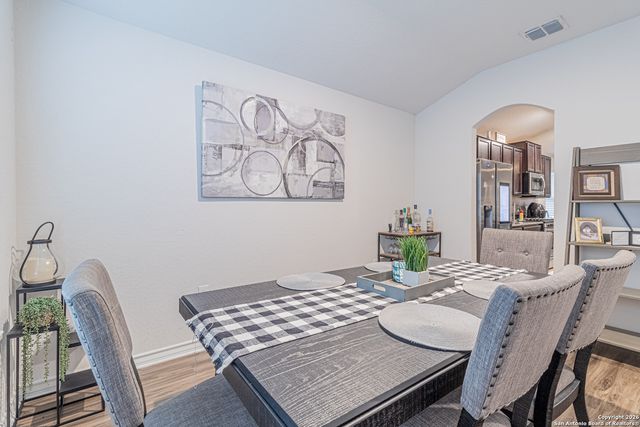 730 Pelican, San Antonio, TX 78221