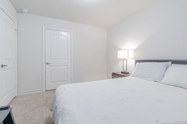 730 Pelican, San Antonio, TX 78221