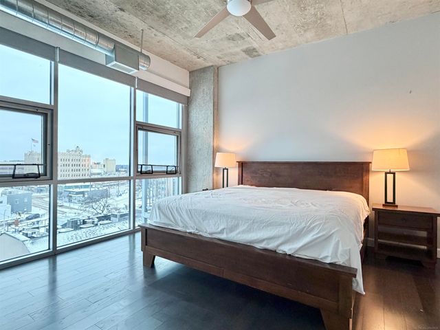 100 W 5th Street 605, Royal Oak, MI 48067