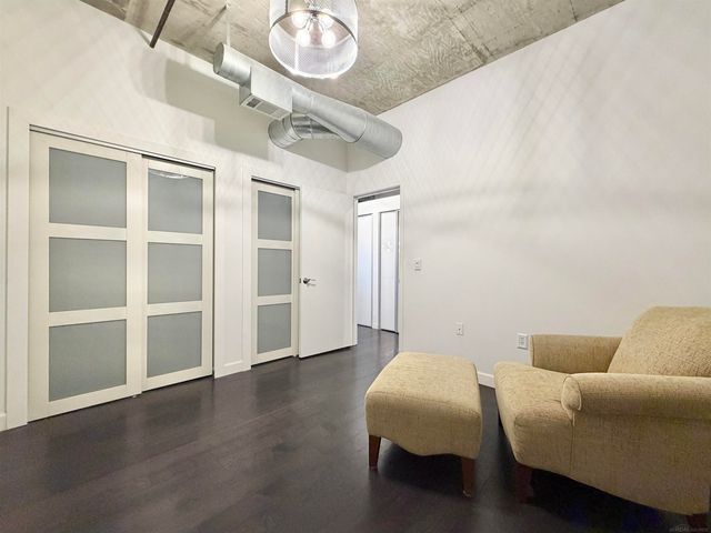 100 W 5th Street 605, Royal Oak, MI 48067