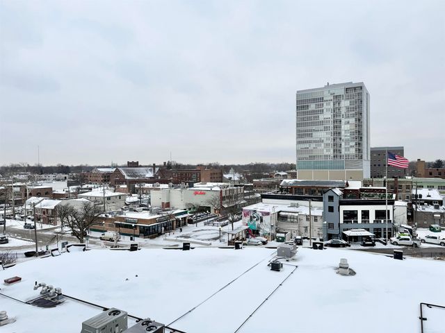 100 W 5th Street 605, Royal Oak, MI 48067