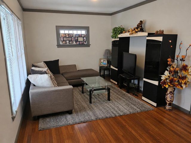 6345 27th AVENUE, Kenosha, WI 53143