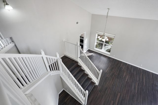 7812 Ridgeview Drive NW, Albuquerque, NM 87120