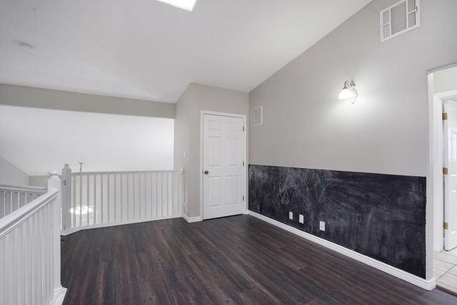 7812 Ridgeview Drive NW, Albuquerque, NM 87120