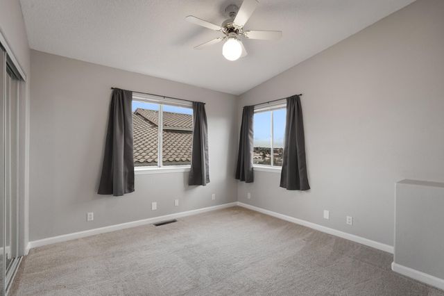 7812 Ridgeview Drive NW, Albuquerque, NM 87120