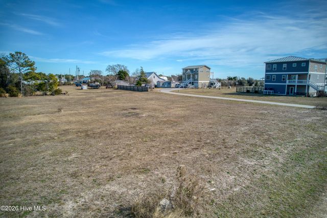 Tract B Twin Oaks Drive, Hampstead, NC 28443