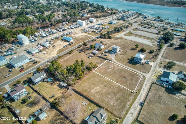 Tract B Twin Oaks Drive, Hampstead, NC 28443