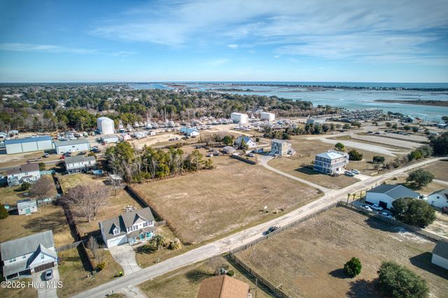 Tract B Twin Oaks Drive, Hampstead, NC 28443