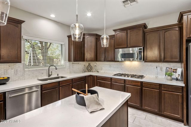 4029 E HASHKNIFE Road, Phoenix, AZ 85050