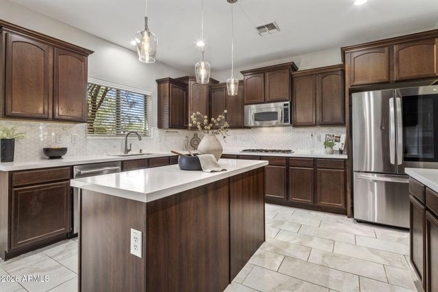 4029 E HASHKNIFE Road, Phoenix, AZ 85050