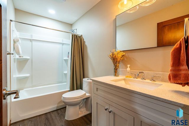 102 N Sund St Street, Worthing, SD 57077