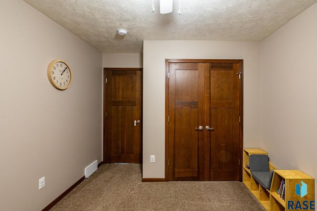 102 N Sund St Street, Worthing, SD 57077