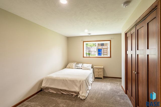 102 N Sund St Street, Worthing, SD 57077