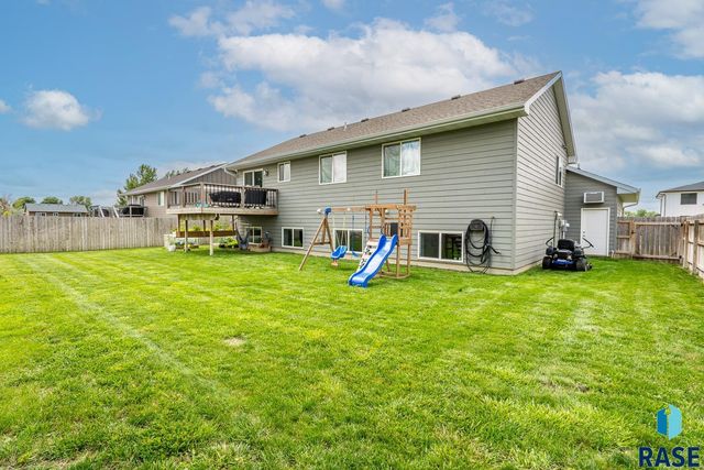 102 N Sund St Street, Worthing, SD 57077