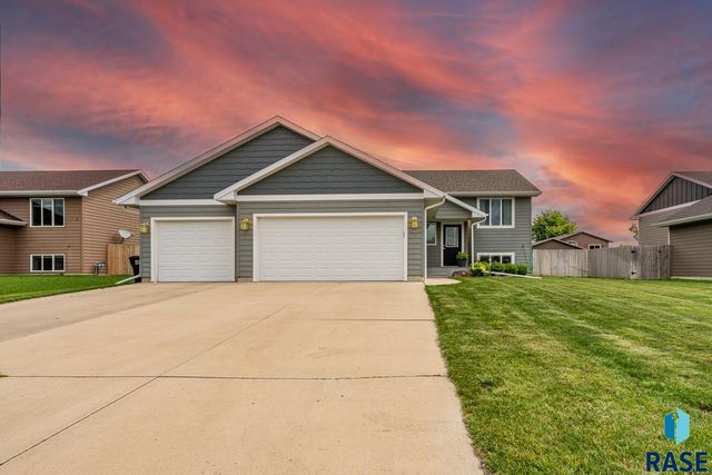 102 N Sund St Street, Worthing, SD 57077
