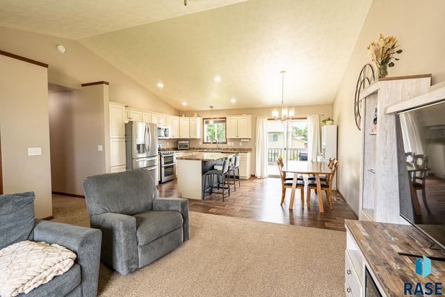 102 N Sund St Street, Worthing, SD 57077