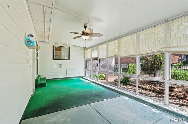 8970 S Laclede Station Road, St Louis, MO 63123