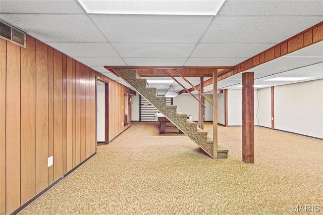 8970 S Laclede Station Road, St Louis, MO 63123