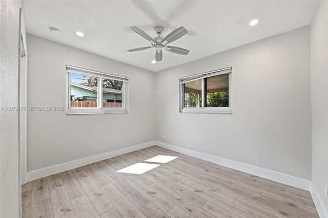 4561 SW 25th Ter, Dania Beach, FL 33312