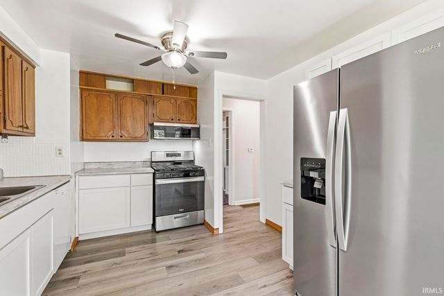 1001 S Lombardy Drive, South Bend, IN 46619