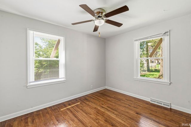 1001 S Lombardy Drive, South Bend, IN 46619