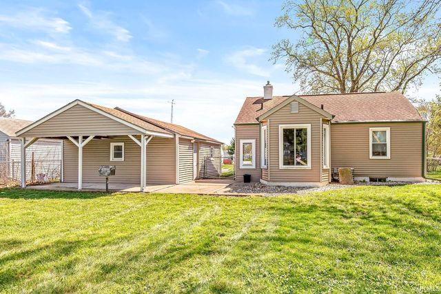 1001 S Lombardy Drive, South Bend, IN 46619