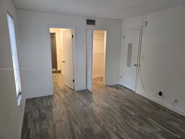470 NW 20th Street 201, Boca Raton, FL 33431
